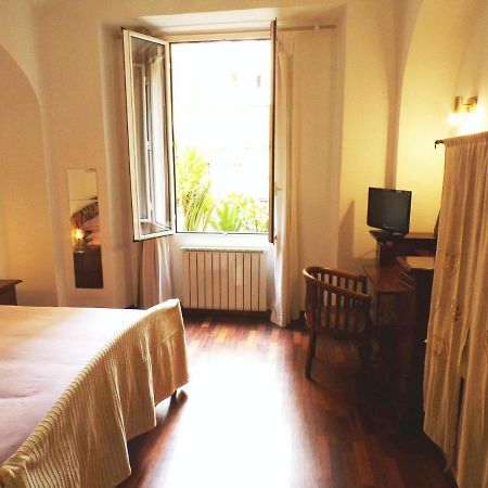Lovely Apartment In Testaccio, Rom Exteriör bild